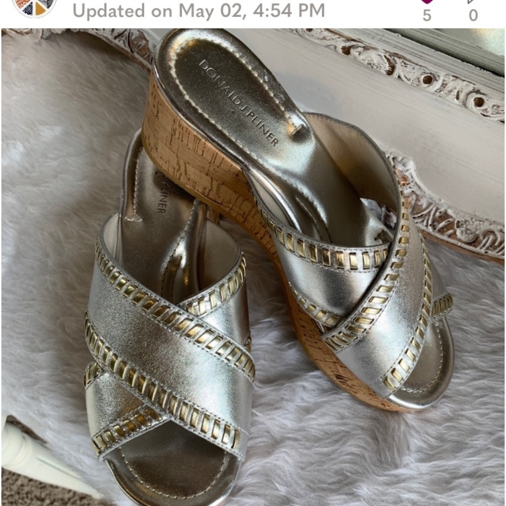 Donald Pliner Sandals Mules Slip on Silver Whip Stitch in Gold Size 6.5 6 1/2